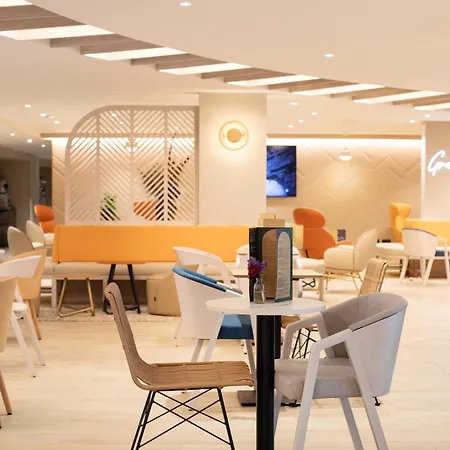 Novotel Szálloda