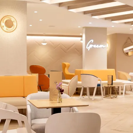 Novotel Szálloda 4*
