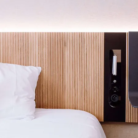 Novotel 4*